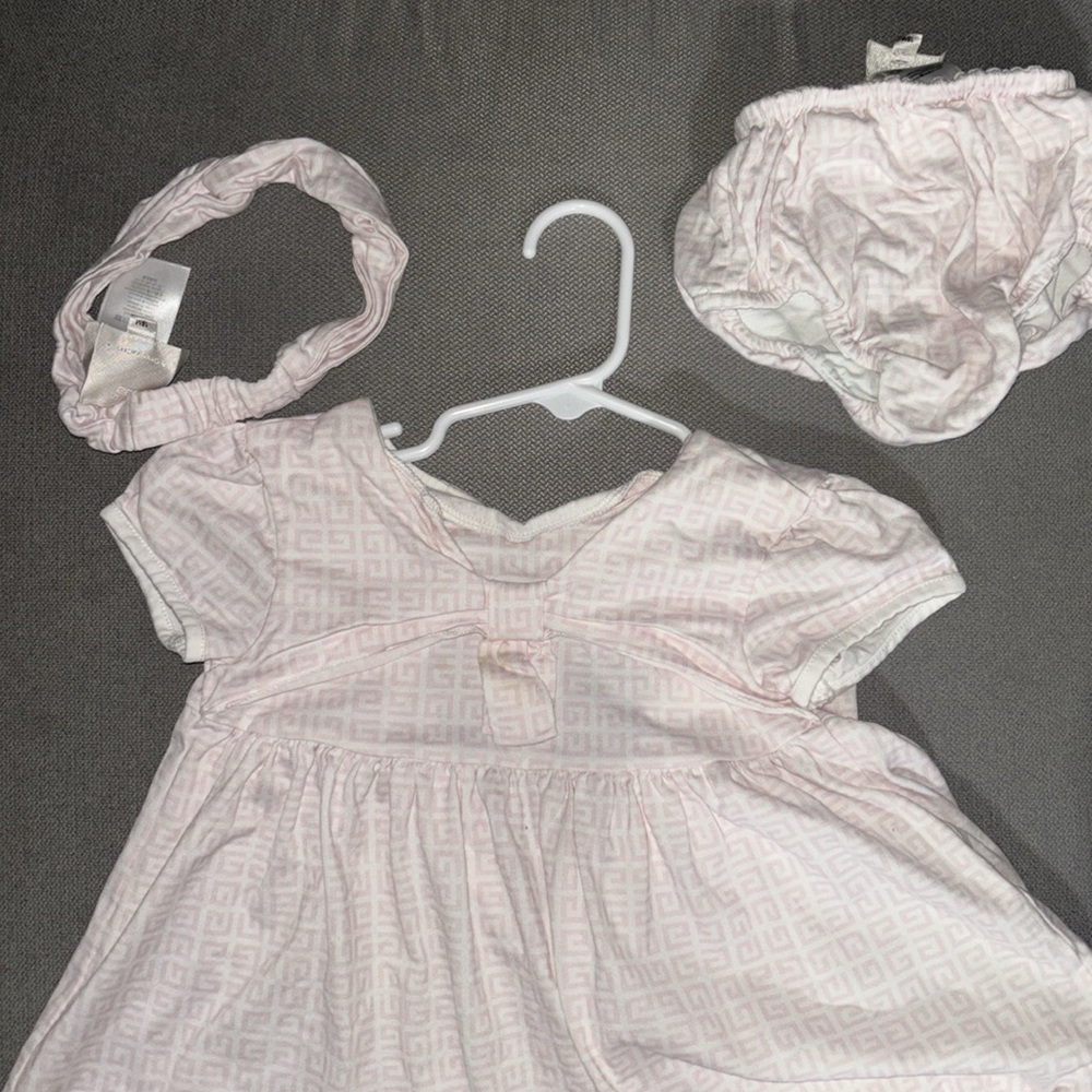 AUTHENTIC Baby Girl Givenchy 18M Dress Set